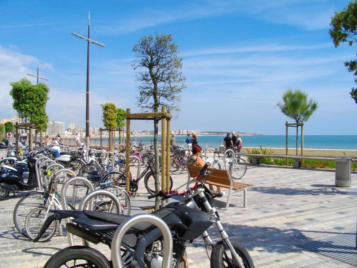 Appartement T2 Face Plage Avec Balcon, Cuisine Equipee Et Tv - Fr-1-92-908 Les Sables-dʼOlonne Eksteriør billede