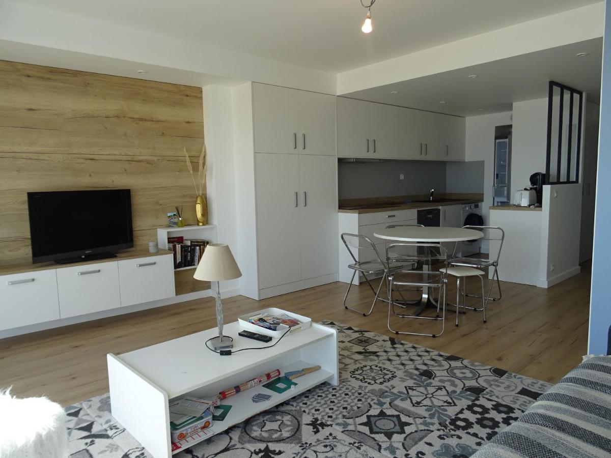 Appartement T2 Face Plage Avec Balcon, Cuisine Equipee Et Tv - Fr-1-92-908 Les Sables-dʼOlonne Eksteriør billede